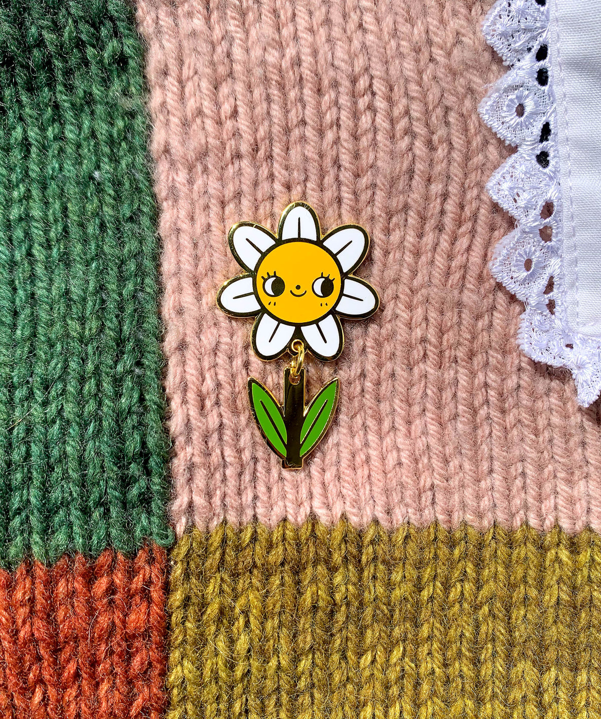 Daisy - Enamel Pin